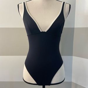 Jenna De Rosney plunge low cut black onepiece swimsuit size 8 medium